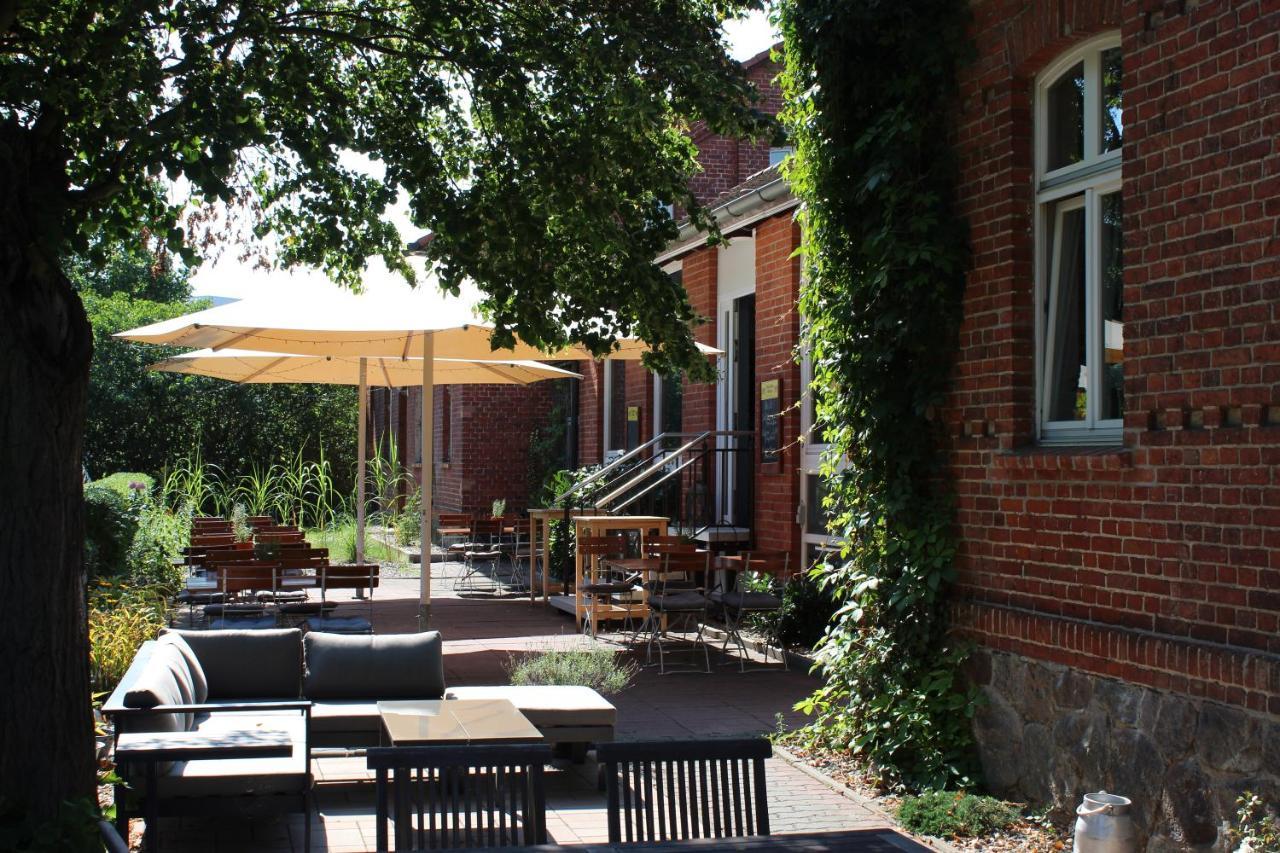 Hotel Sankt Georg Neubrandenburg Exterior photo